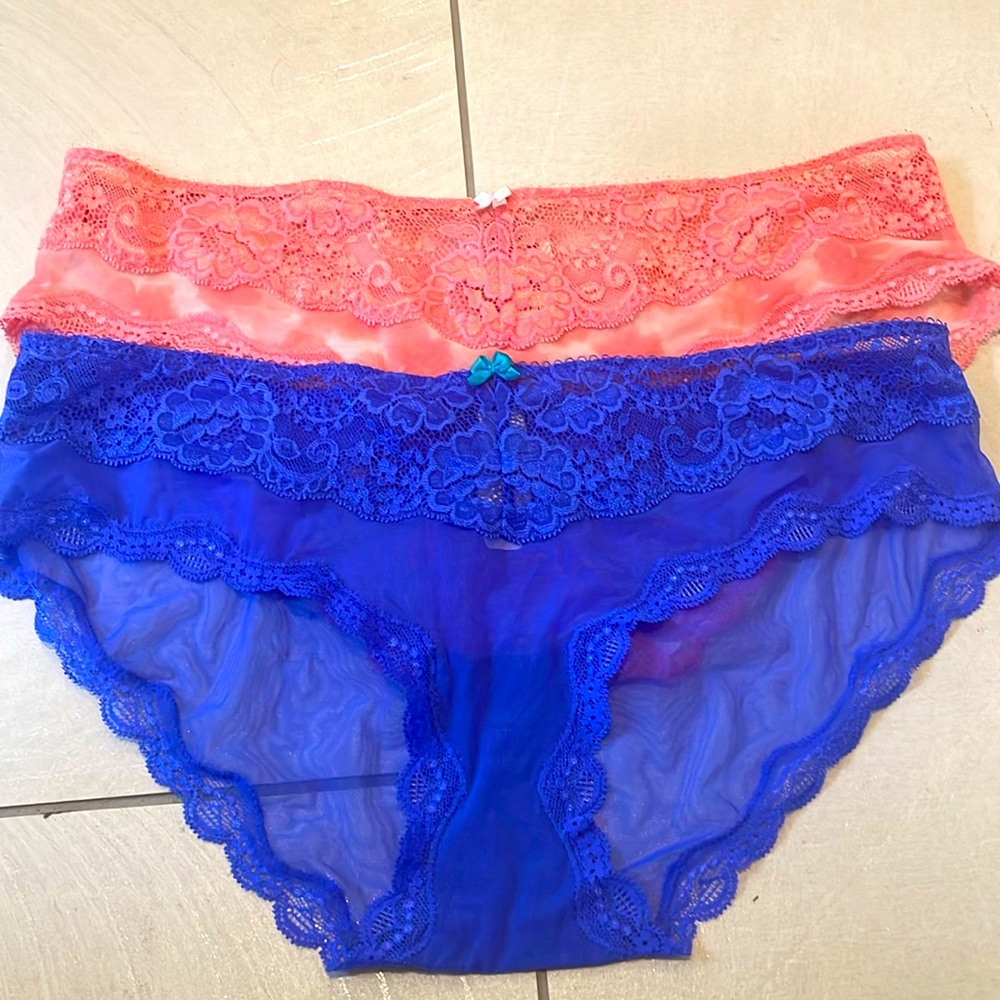 NWT Victoria’s Secret dream angels hiphuggers with lace L